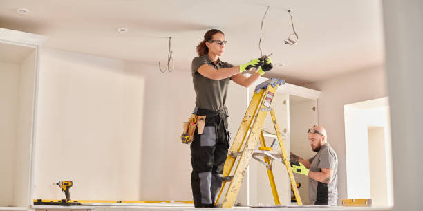 Best Emergency Electrician Near Me  in Greenville, FL